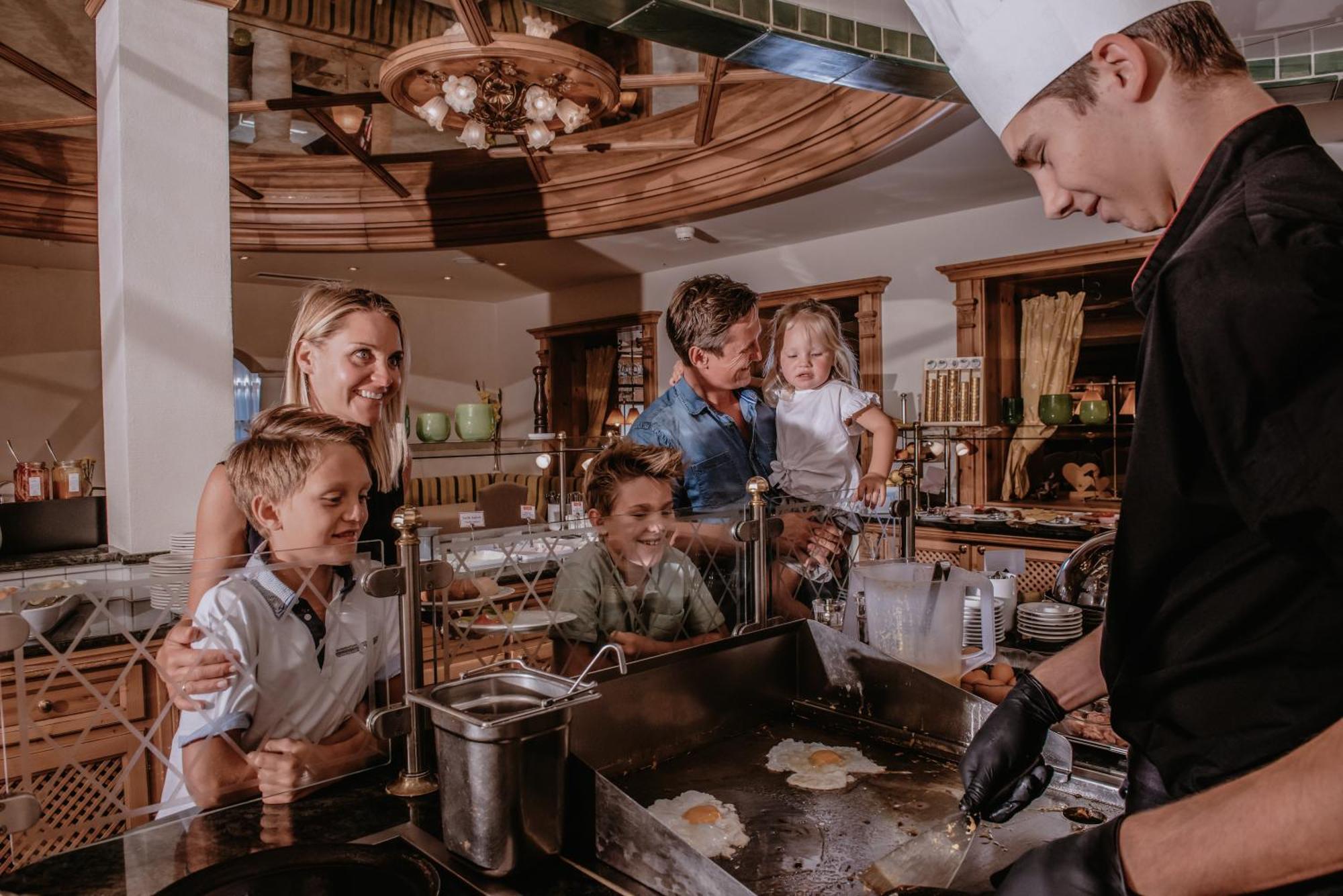 Hotel Salzburger Hof Цаухензее Экстерьер фото
